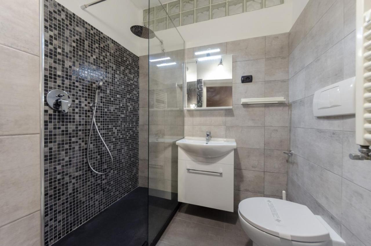 Joivy Warm Family Flat For 9, Near Porto Antico Apartment Genoa Luaran gambar