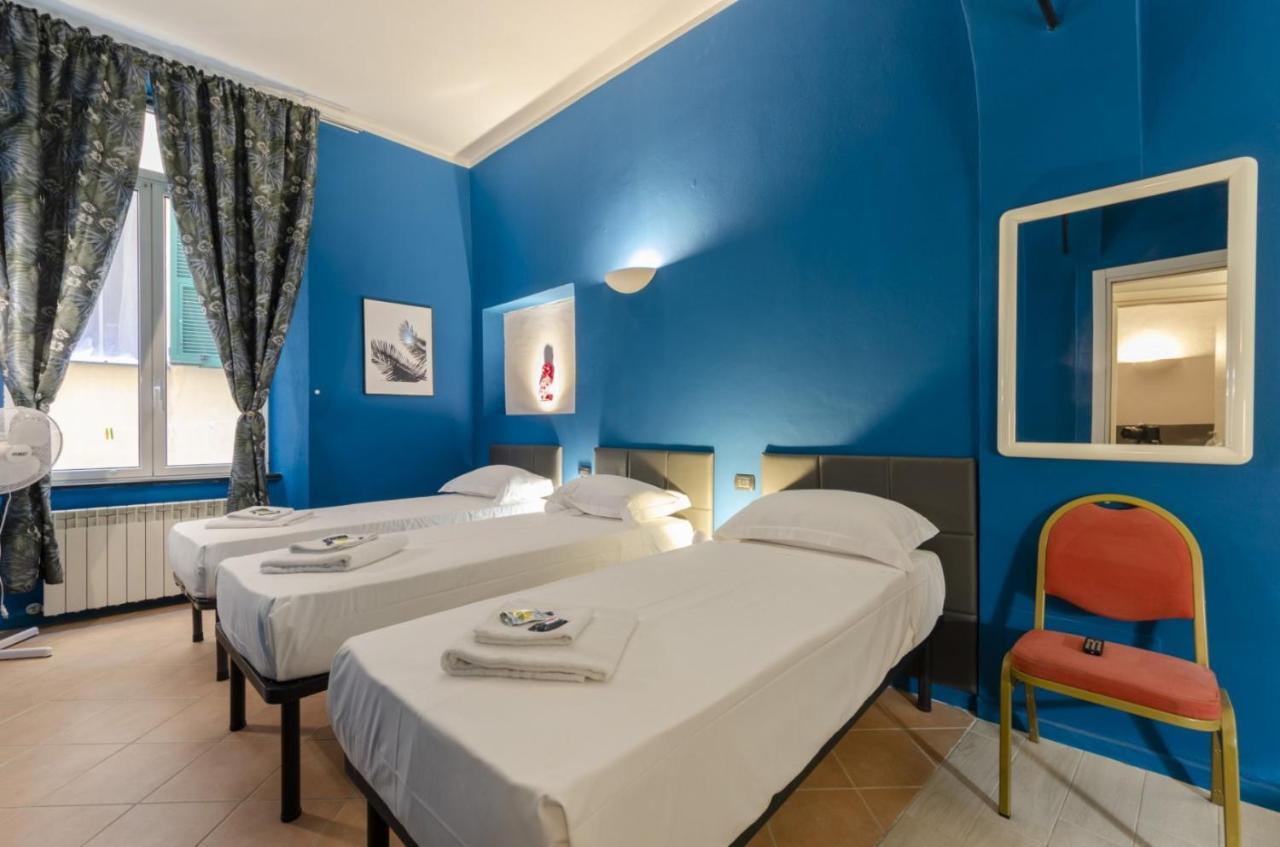 Joivy Warm Family Flat For 9, Near Porto Antico Apartment Genoa Luaran gambar