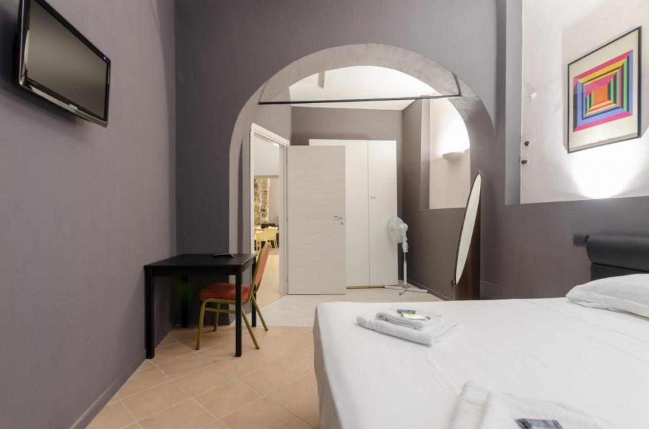 Joivy Warm Family Flat For 9, Near Porto Antico Apartment Genoa Luaran gambar